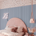painel-ripado-play-azul-ambientado